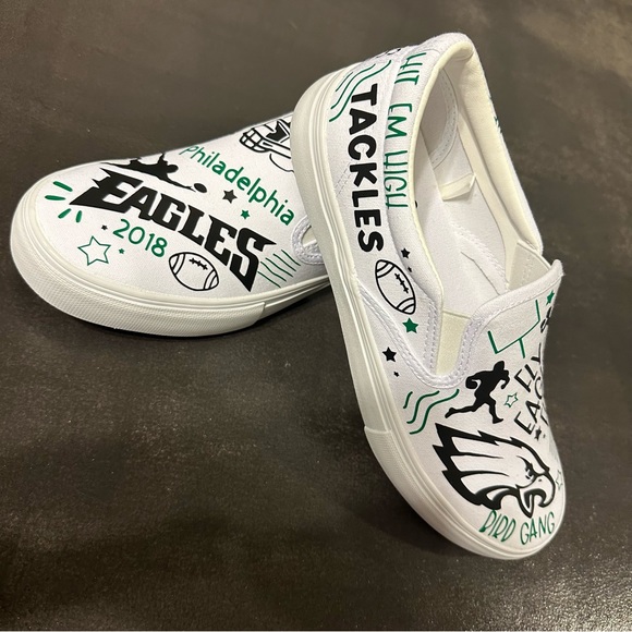 Eagles Shoes - Picture 5 of 8